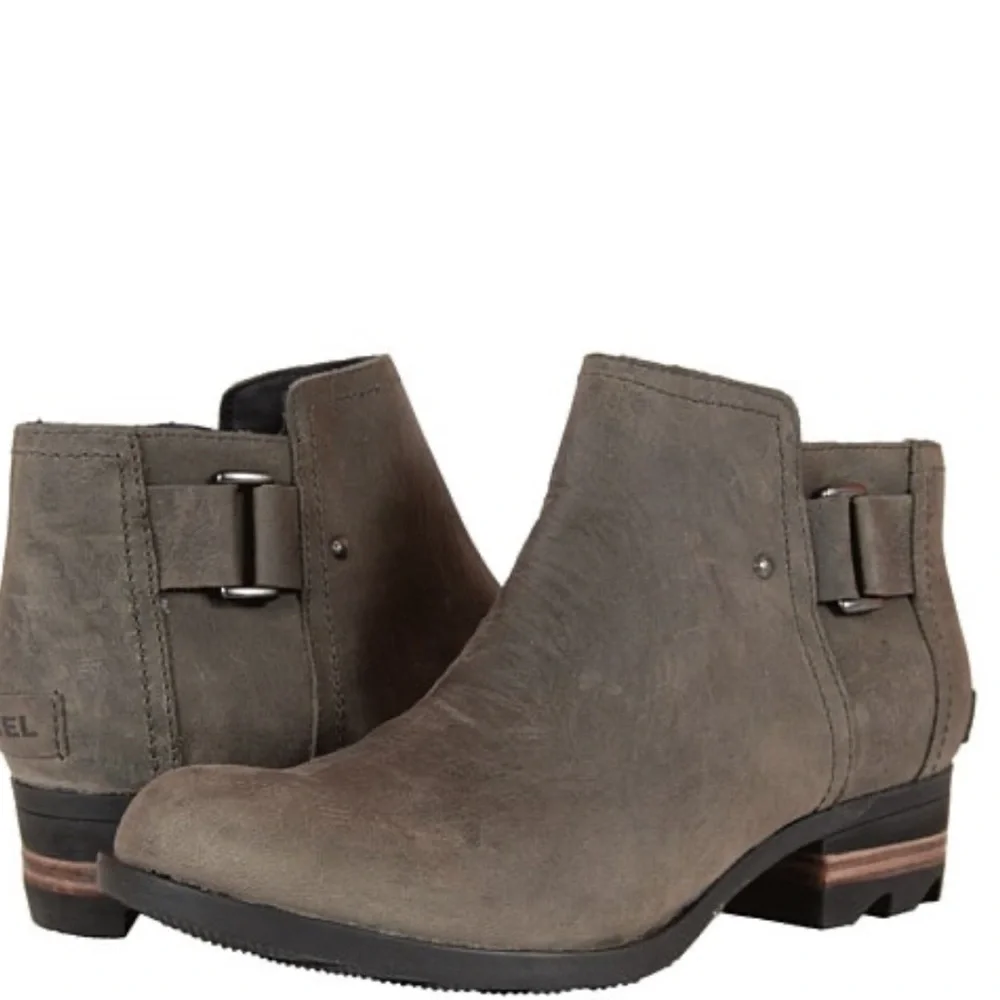 Sorel Women's Lolla Side Zip up Ankle Boots